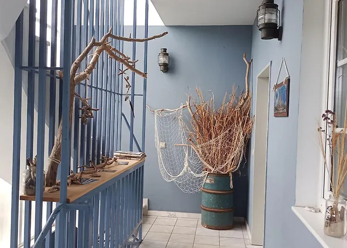 Kleine Mit Hund By Interhome Apartamento Lutow